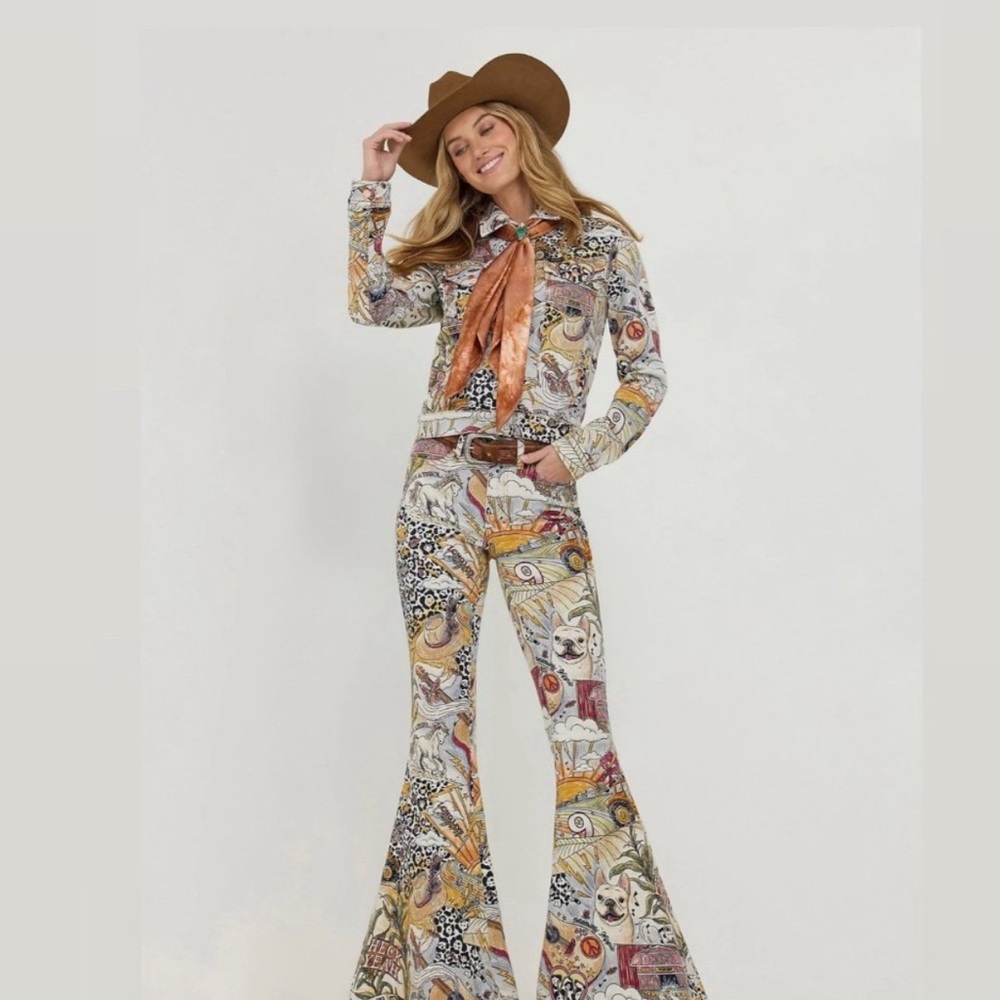 Life of Lainey Wilson Wrangler Jeans 26x34